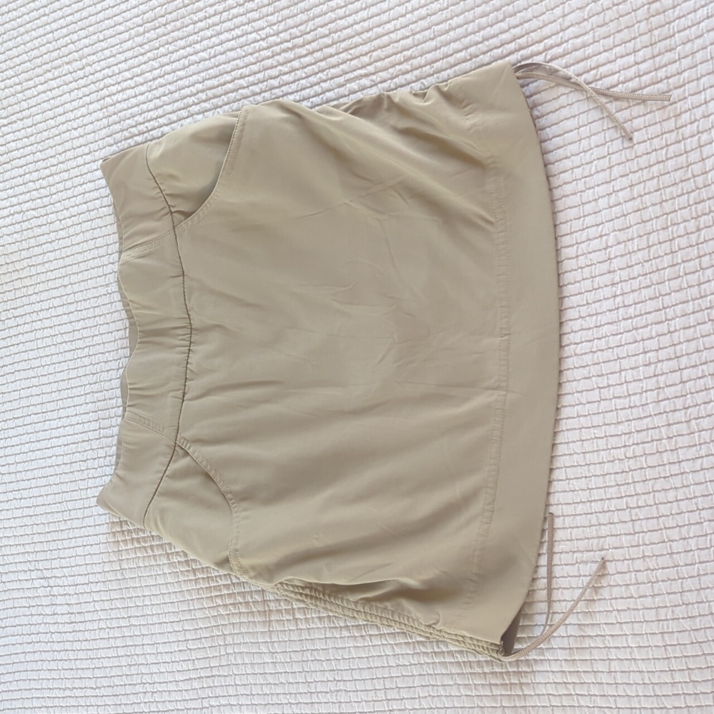Columbia Khaki Omni-Shield Skort